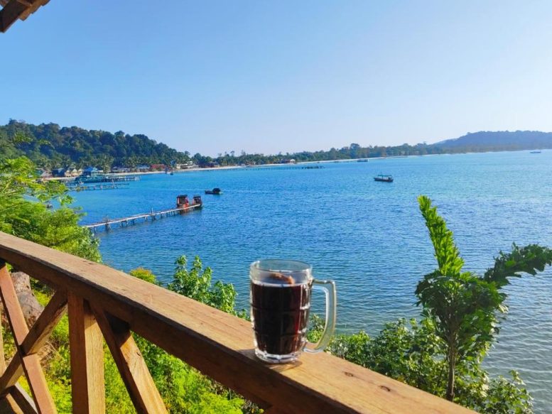 Blondies Bungalows & Villas